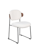 Zénith Chair in Witte Bouclé met Walnootaccenten en Zwart Frame